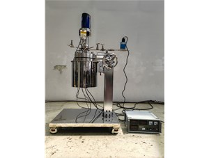 2L不銹鋼襯鈦電加熱手動升降實驗釜已完工發(fā)往俄羅斯