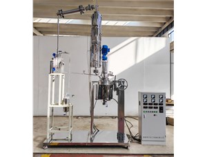 10L高溫不銹鋼減壓蒸餾反應釜已完工發(fā)往沈陽