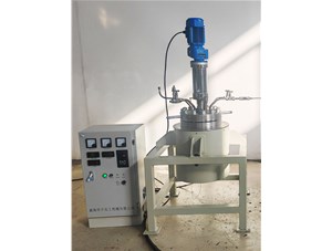 10L高溫高壓不銹鋼襯鈦電加熱反應(yīng)釜已完工發(fā)往贛州